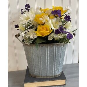 Galvanized Metal Tapered Oval Pail Wood Handles Spring Floral Farmhouse 7.75x9x6